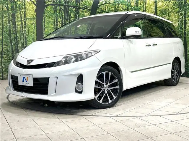 2013 Toyota Estima Aeras Premium Edition Pearl Van for sale, Japanese used car export - photo 1 of 23 | GULJI TRADERS