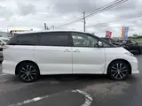 2013 Toyota Estima Aeras Pearl Van for sale, Japanese used car export - photo 18 of 24 | GULJI TRADERS