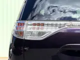 2013 Toyota Estima 2.4 Aeras Leather Package Red Van for sale, Japanese used car export - photo 26 of 80 | GULJI TRADERS