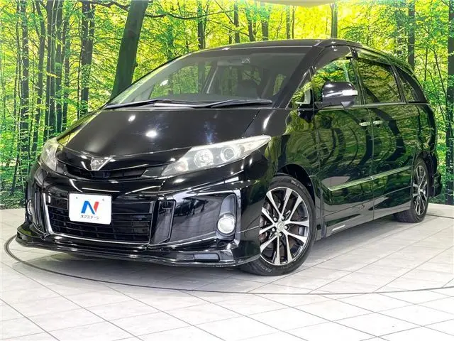 2013 Toyota Estima Aeras Premium Edition Black Van for sale, Japanese used car export - photo 1 of 30 | GULJI TRADERS