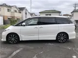 2013 Toyota Estima Aeras Premium Edition Pearl Van for sale, Japanese used car export - photo 12 of 52 | GULJI TRADERS