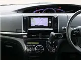 2013 Toyota Estima 2.4 Aeras ★ Inspected by third-party organization AIS ★ Rating 4 Interior B Black Van for sale, Japanese used car export - photo 38 of 43 | GULJI TRADERS