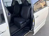 2013 Toyota Estima Aeras Premium Edition Pearl Van for sale, Japanese used car export - photo 19 of 45 | GULJI TRADERS