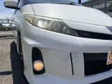 2013 Toyota Estima Aeras Premium Edition Pearl Van for sale, Japanese used car export - photo 35 of 45 | GULJI TRADERS