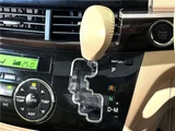 2013 Toyota Estima Sedan for sale, Japanese used car export - photo 18 of 30 | GULJI TRADERS