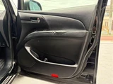 2013 Toyota Estima Sedan for sale, Japanese used car export - photo 28 of 30 | GULJI TRADERS