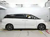2013 Toyota Estima Aeras Premium Edition Pearl Van for sale, Japanese used car export - photo 3 of 12 | GULJI TRADERS