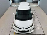 2013 Toyota Estima 4WD Sedan for sale, Japanese used car export - photo 7 of 12 | GULJI TRADERS