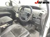 2013 Toyota Estima Aeras Premium Edition Pearl Van for sale, Japanese used car export - photo 3 of 9 | GULJI TRADERS