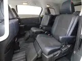 2013 Toyota Estima 2.4 Aeras Premium Edition Pearl Van for sale, Japanese used car export - photo 9 of 20 | GULJI TRADERS