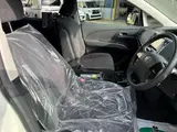 2013 Toyota Estima 2.4 Aeras Pearl Van for sale, Japanese used car export - photo 17 of 24 | GULJI TRADERS