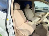 2013 Toyota Estima Aeras with power sliding doors on both sides / Pearl Van for sale, Japanese used car export - photo 5 of 9 | GULJI TRADERS
