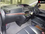 2013 Toyota Estima Aeras Leather Package 4WD Gray Van for sale, Japanese used car export - photo 3 of 9 | GULJI TRADERS