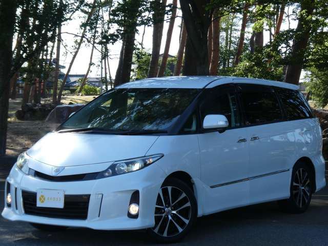 2014 Toyota Estima 2.4 Sedan for sale, Japanese used car export - photo 1 of 34 | GULJI TRADERS