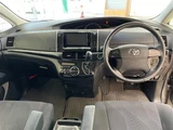 2014 Toyota Estima 4WD Sedan for sale, Japanese used car export - photo 5 of 24 | GULJI TRADERS