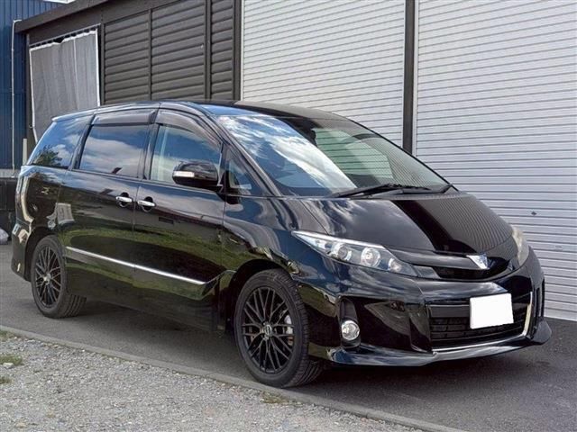 2014 Toyota Estima 4WD - photo 1 2014 Toyota Estima 4WD Sedan for sale, Japanese used car export - photo 1 of 13 | GULJI TRADERS