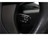 2015 Toyota Estima 2.4 Aeras Premium Edition Black Van for sale, Japanese used car export - photo 17 of 33 | GULJI TRADERS