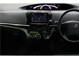 2015 Toyota Estima Aeras Pearl Van for sale, Japanese used car export - photo 50 of 80 | GULJI TRADERS
