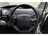 2015 Toyota Estima Aeras Pearl Van for sale, Japanese used car export - photo 55 of 80 | GULJI TRADERS
