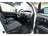 2015 Toyota Estima Aeras Pearl Van for sale, Japanese used car export - photo 66 of 80 | GULJI TRADERS