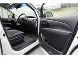 2015 Toyota Estima Aeras Premium Edition Pearl Van for sale, Japanese used car export - photo 63 of 80 | GULJI TRADERS