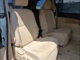 2015 Toyota Estima 2.4 Aeras ☆ Navigation TV ☆ Flip-down ☆ Dual Power Switches ☆ Pearl Van for sale, Japanese used car export - photo 14 of 18 | GULJI TRADERS