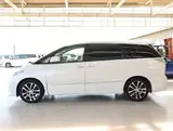 2015 Toyota Estima 2.4 Aeras Premium ED Pearl Van for sale, Japanese used car export - photo 24 of 30 | GULJI TRADERS