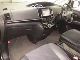 2015 Toyota Estima 4WD Aeras Premium Edition Black Van for sale, Japanese used car export - photo 4 of 12 | GULJI TRADERS