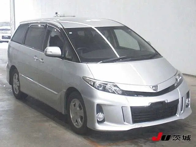 2015 Toyota Estima Aeras Premium Edition - photo 1 2015 Toyota Estima Aeras Premium Edition Silver Van for sale, Japanese used car export - photo 1 of 8 | GULJI TRADERS
