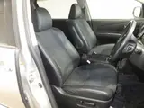 2015 Toyota Estima Aeras Premium Edition Silver Van for sale, Japanese used car export - photo 6 of 8 | GULJI TRADERS