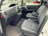 2015 Toyota Estima Aeras Premium Edition Pearl Van for sale, Japanese used car export - photo 3 of 12 | GULJI TRADERS