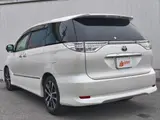 2015 Toyota Estima 2.4 Aeras Premium Eddy Pearl Van for sale, Japanese used car export - photo 2 of 9 | GULJI TRADERS