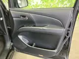 2015 Toyota Estima Aeras Berry Edition Black Van for sale, Japanese used car export - photo 4 of 9 | GULJI TRADERS