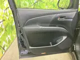 2015 Toyota Estima Aeras Berry Edition Black Van for sale, Japanese used car export - photo 5 of 9 | GULJI TRADERS
