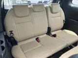 2015 Toyota Estima Aeras Berry Edition Pearl Van for sale, Japanese used car export - photo 6 of 9 | GULJI TRADERS