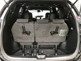 2016 Toyota Estima Aeras Premium Purple Van for sale, Japanese used car export - photo 5 of 54 | GULJI TRADERS