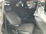 2016 Toyota Estima Aeras Premium Purple Van for sale, Japanese used car export - photo 16 of 54 | GULJI TRADERS