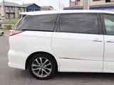 2016 Toyota Estima 2.4 Aeras Smart Pearl Van for sale, Japanese used car export - photo 10 of 55 | GULJI TRADERS