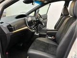2016 Toyota Estima Sedan for sale, Japanese used car export - photo 21 of 56 | GULJI TRADERS
