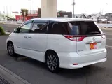 2016 Toyota Estima 2.4 Aeras Premium Pearl Van for sale, Japanese used car export - photo 7 of 35 | GULJI TRADERS