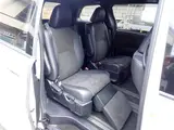 2016 Toyota Estima 2.4 Aeras Premium Pearl Van for sale, Japanese used car export - photo 32 of 35 | GULJI TRADERS