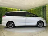 2016 Toyota Estima Aeras Premium Pearl Van for sale, Japanese used car export - photo 17 of 30 | GULJI TRADERS