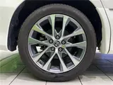 2016 Toyota Estima Aeras Premium Pearl Van for sale, Japanese used car export - photo 19 of 30 | GULJI TRADERS