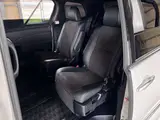 2016 Toyota Estima Aeras Premium Pearl Van for sale, Japanese used car export - photo 50 of 80 | GULJI TRADERS