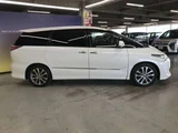 2016 Toyota Estima 2.4 Sedan for sale, Japanese used car export - photo 11 of 67 | GULJI TRADERS