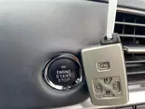2016 Toyota Estima Aeras Premium G 4WD Pearl Van for sale, Japanese used car export - photo 15 of 24 | GULJI TRADERS