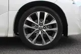 2016 Toyota Estima 2.4 Aeras Premium G Pearl Van for sale, Japanese used car export - photo 16 of 30 | GULJI TRADERS