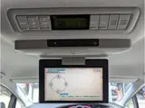 2016 Toyota Estima Aeras Premium Edition Black Van for sale, Japanese used car export - photo 4 of 22 | GULJI TRADERS