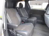 2016 Toyota Estima 2.4 Aeras Premium Pearl Van for sale, Japanese used car export - photo 19 of 24 | GULJI TRADERS