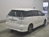 2016 Toyota Estima Aeras Premium Edition Pearl Van for sale, Japanese used car export - photo 5 of 10 | GULJI TRADERS
